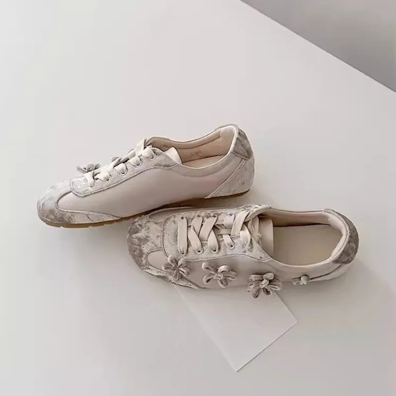 Botines de primavera bordados para perros pequeños – Comodidad y agarre - imagen 3