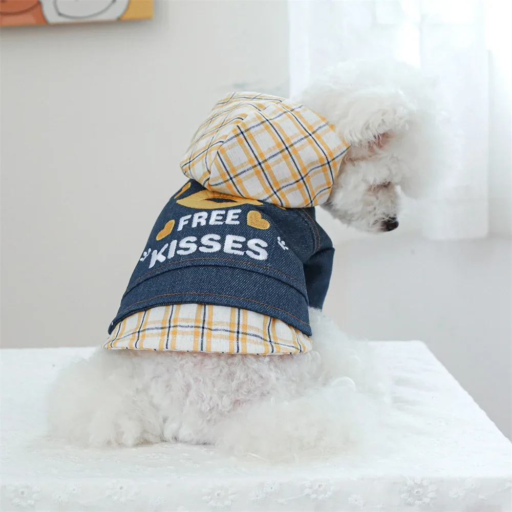 Lo más nuevo, chaqueta vaquera con capucha para cachorros y perros, ropa para mascotas con estampado de letras a la moda para perros pequeños, ropa para mascotas Chihuahua Yorkshire - imagen 3