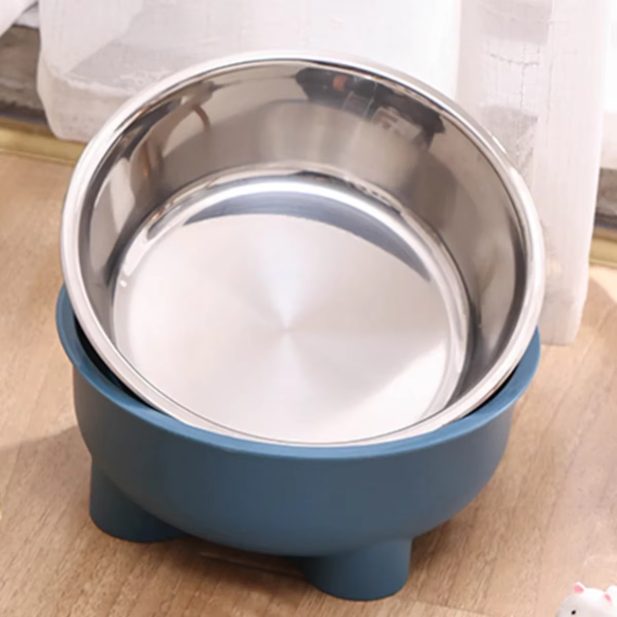 Cuenco inoxidable para perros y gatos con patas interior exterior - imagen 2