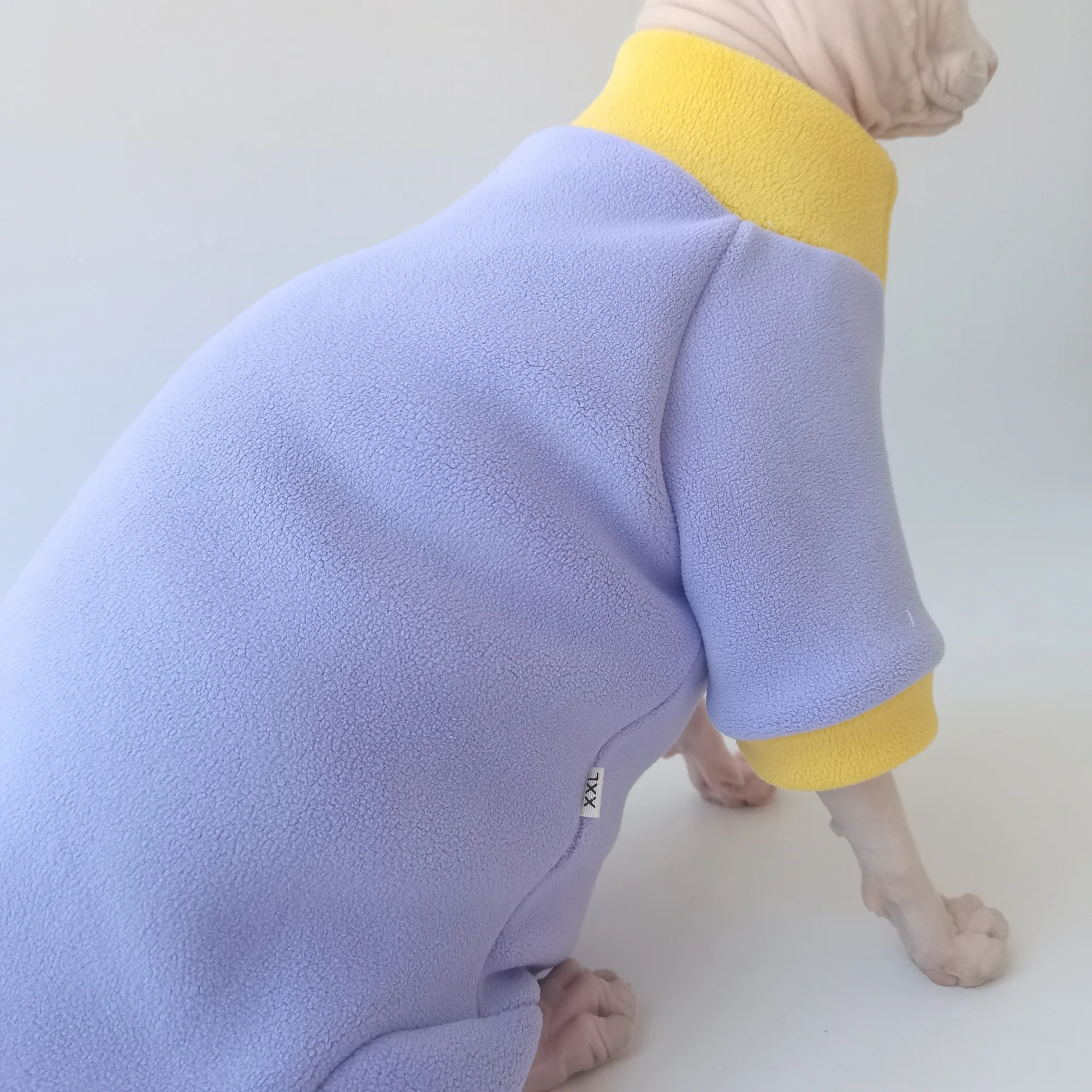 Ropa de invierno para gatos - sudadera suave y abrigo reversible - imagen 5