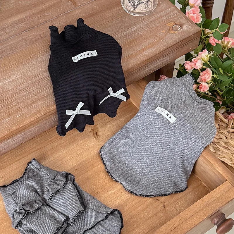 Camiseta sencilla con estampado de letras y lazo para mascotas INS, ropa elástica para perros, ropa suave y cómoda, camisa de fondo, ropa para perros pequeños - imagen 4