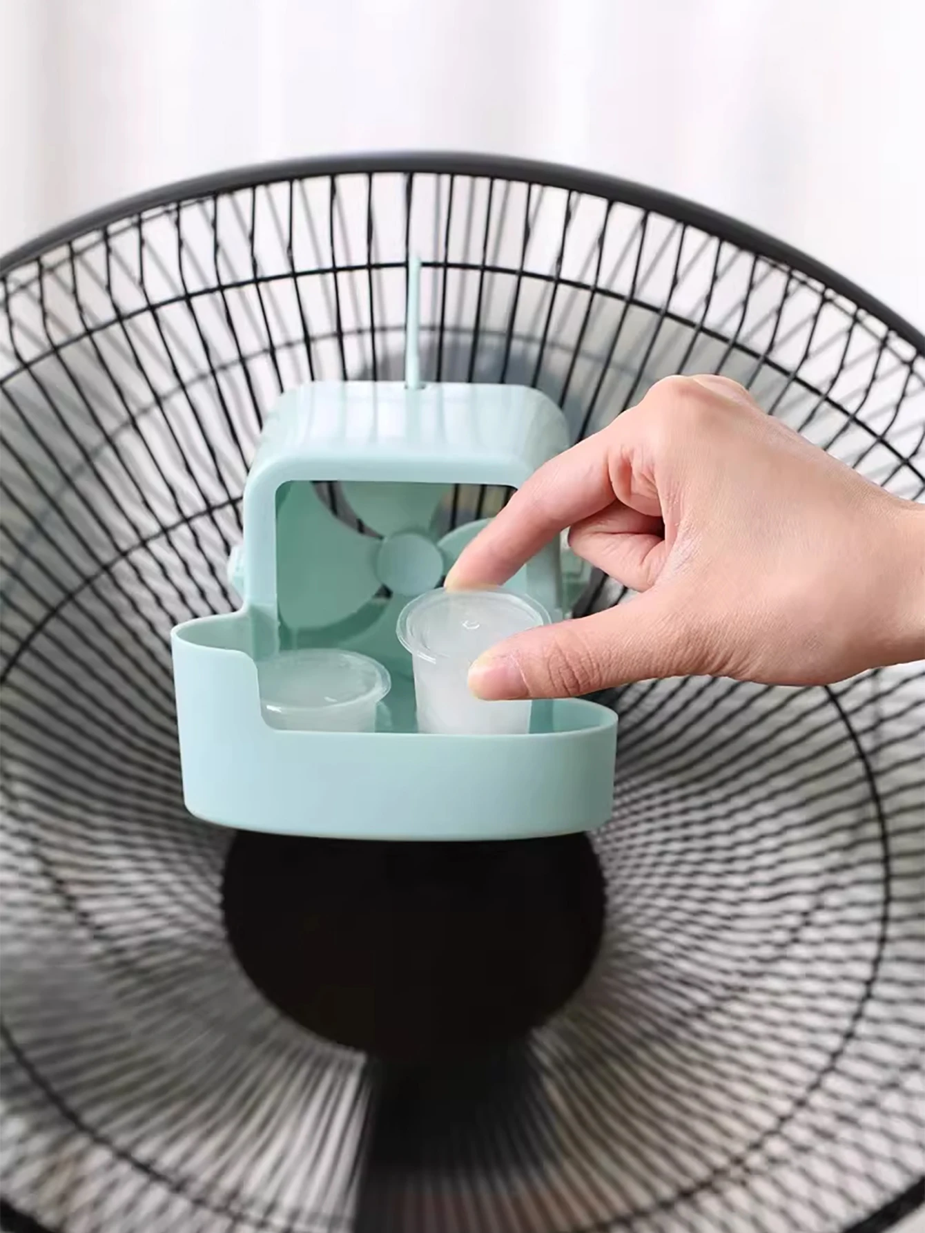 Ventilador refrescante para gatos y perros con hielo - imagen 3