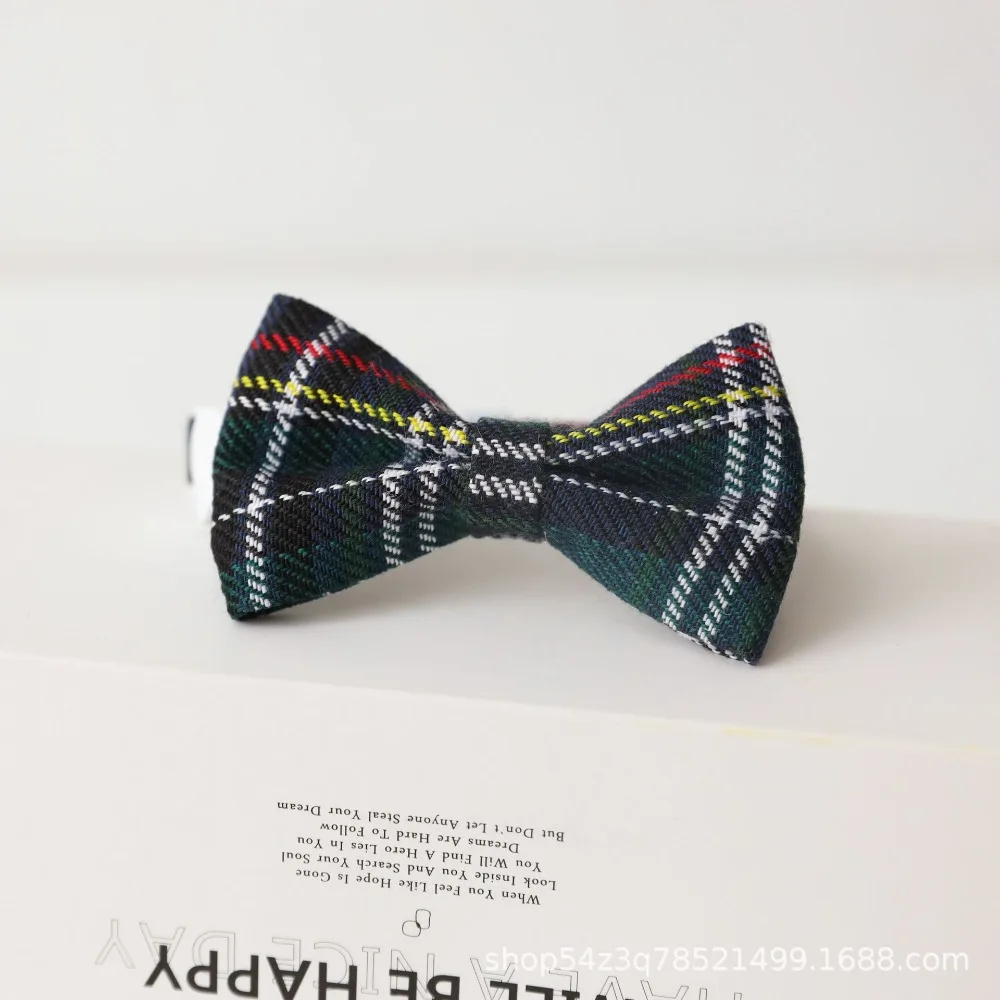 Collar ajustable con pajarita, cascabel para gatos y perros - imagen 3