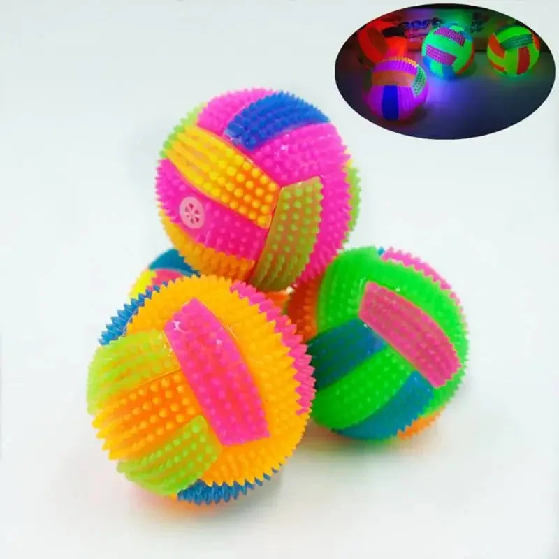 Pelota de juguete con sonido de activación elástica luminosa, pelota de masaje con silbato para perros y gatos, pelota hinchable para masticar, fútbol brillante, juguetes para niños y mascotas - imagen 4