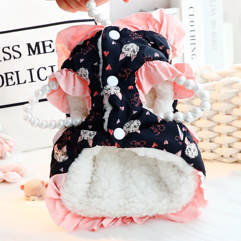 Abrigo de algodón con capucha grueso para perros y gatos, adorable diseño de dibujos animados, ropa cálida de invierno para mascotas, adecuada para cachorros - imagen 4