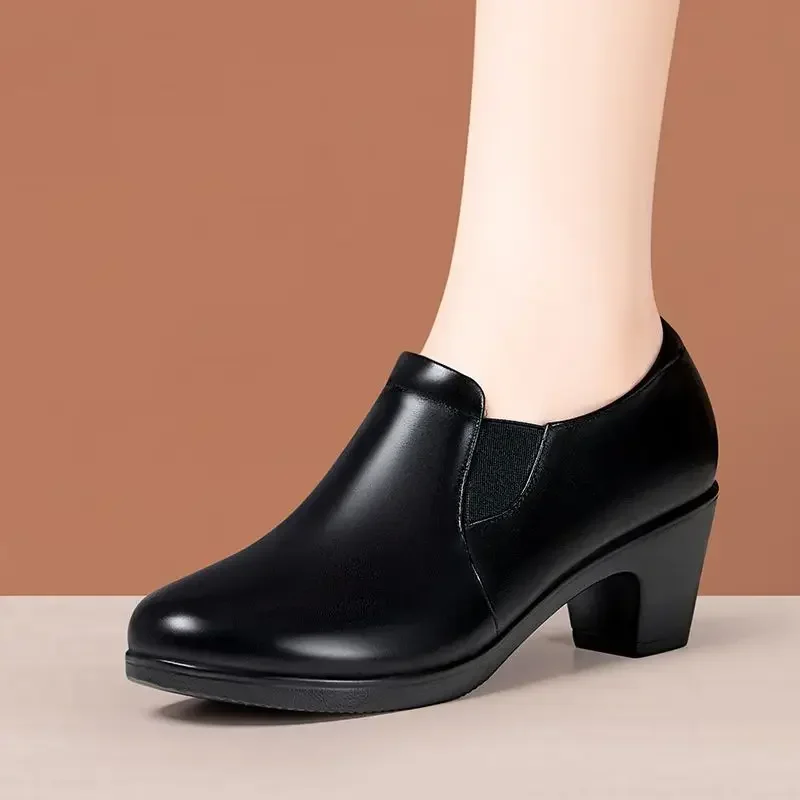 Zapatos de cuero suave con peluche para perros mini – Cómodos y anchos - imagen 4