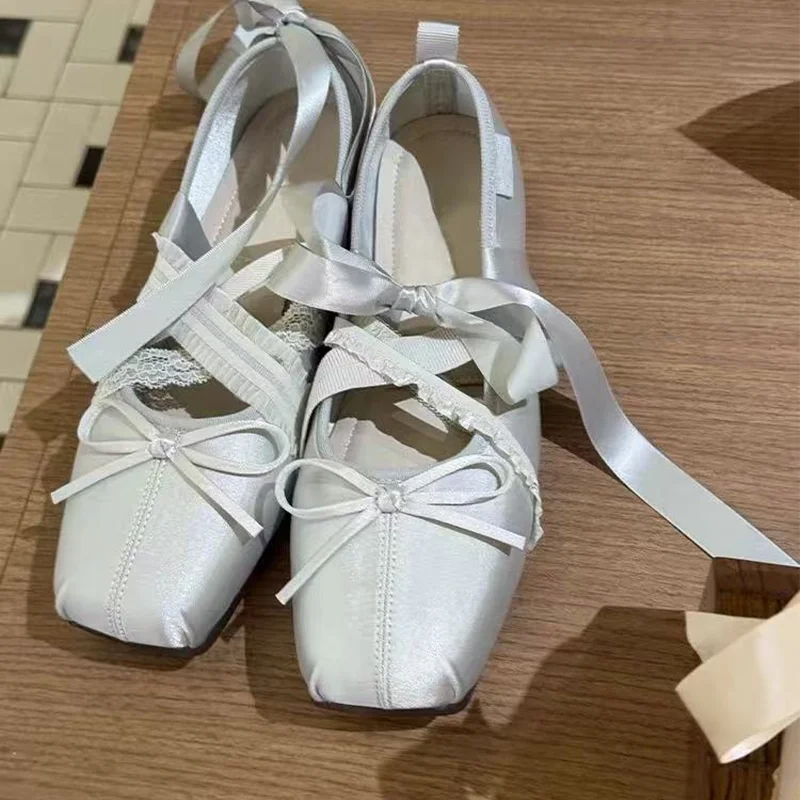 Zapatos planos elegantes con lazo para gatos y perros - imagen 3