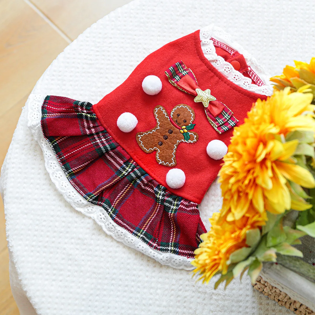 Vestido de Navidad de otoño/invierno para mascotas, vestido a cuadros rojo con bonito gatito para mascotas de Halloween, vestidos para perros pequeños, ropa para cachorros - imagen 4