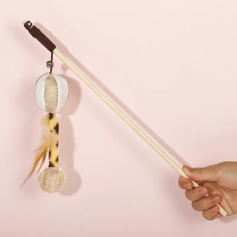 Juguetes interactivos para gatos, varita de lino de plumas, palo Teaser para gatos, varilla de madera, ratón de juguete con Mini campana - imagen 4