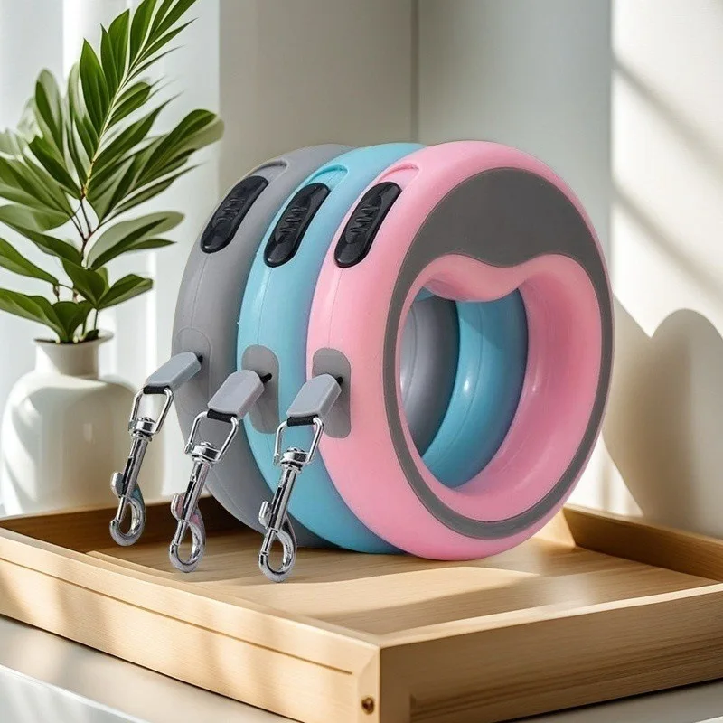 Correa retráctil para perros de 2,5 metros, 360 °   Correa para caminar con bloqueo de pausa de freno de una mano para perros pequeños y medianos, plomo para caminar para cachorros - imagen 2