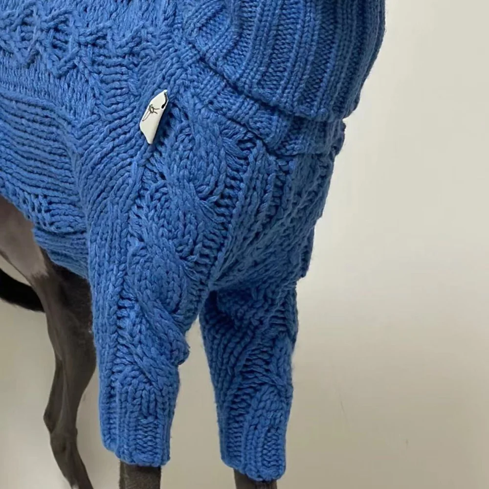 Suéter azul para galgo italiano, abrigo suave de 2 patas tejido a mano para Bedlington, ropa de descanso gruesa y cálida para perros medianos - imagen 4