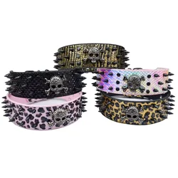 Collar de cuero calavera con tachuelas para perros medianos y grandes