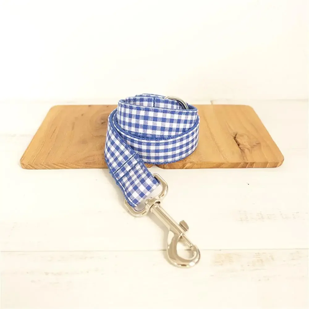 Collar de perro personalizado con grabado personalizado para mascotas, placa de identificación, accesorio para mascotas, correa para cachorros a cuadros azul y blanco - imagen 3