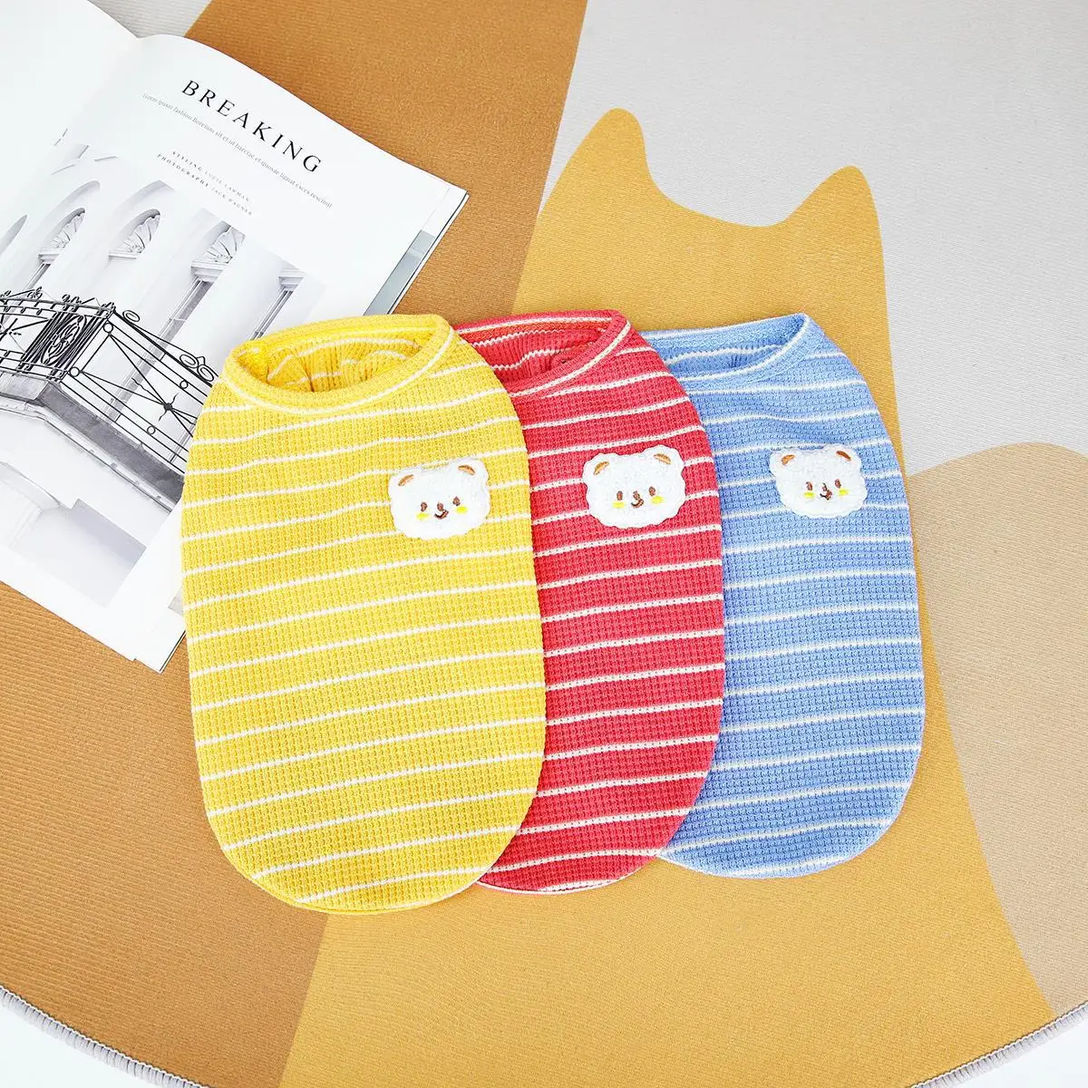 Chaleco de oso para mascotas, ropa para perros, camiseta lisa para gatos, ropa fina para perros pequeños, Moda para Chihuahua, chaleco transpirable para mascotas, York, 2023 - imagen 3