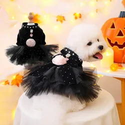 Vestido de terciopelo negro de Halloween para perros, vestido negro para mascotas con lazo y rosa, falda de tul para perros, falda tutú para mascotas, ropa para perros, ropa de fiesta para mascotas