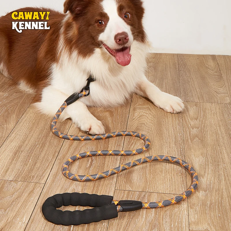 Correas reflectantes de nailon para perros, cuerda de tracción para correr al aire libre, caminar, perros pequeños, medianos y grandes, S/M/L