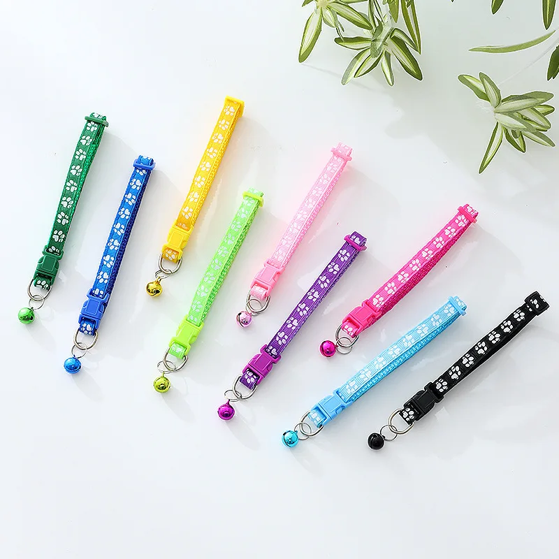 Collar para mascotas con campana, huella de dibujos animados, accesorios coloridos para perros, cachorros y gatos, Collar para gatitos, Collar con anillo de campana de seguridad ajustable para mascotas - imagen 2