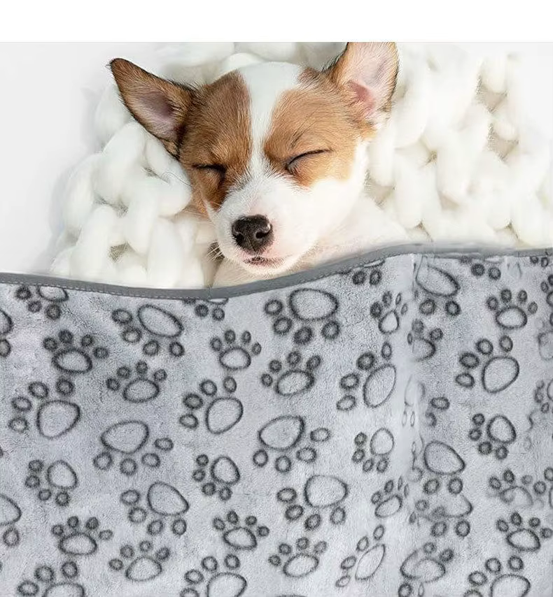 Manta suave y esponjosa para mascotas, manta de franela con estampado de pata de perro, estera para mascotas, manta cálida y cómoda adecuada para gatos y perros, Toalla de baño - imagen 2