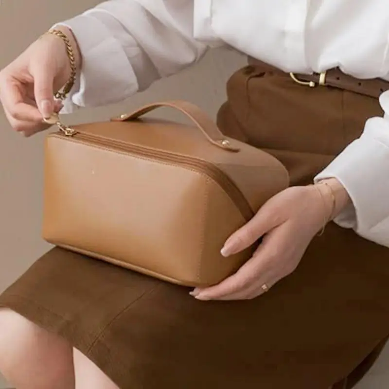 Bolsa de maquillaje de gran capacidad, bolsa de maquillaje de cuero impermeable, bolsa de maquillaje, bolsa organizadora de viaje versátil con cremallera para accesorios - imagen 4
