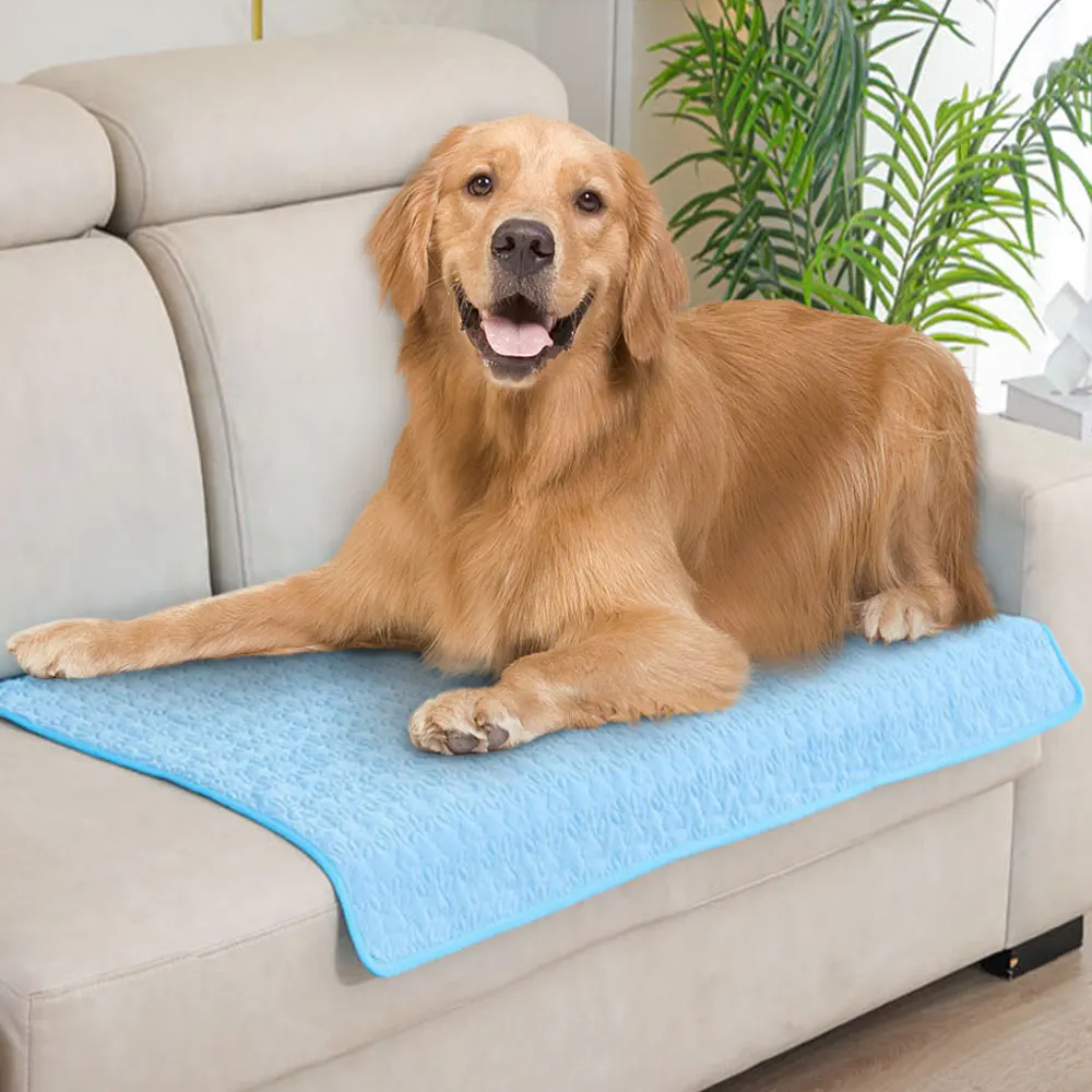 Colchoneta refrescante de verano para perros y gatos, tapete de hielo súper fresco, manta para sofá, almohadilla de seda de hielo transpirable, perrera, cama lavable de verano para mascotas - imagen 5
