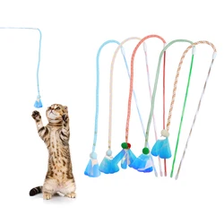 Juguete para gatos – Palo de juego con campana y lentejuelas