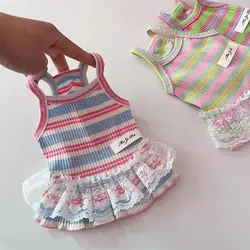 Chaleco de peluche rayado para perros pequeños y gatos – Cálido y cómodo