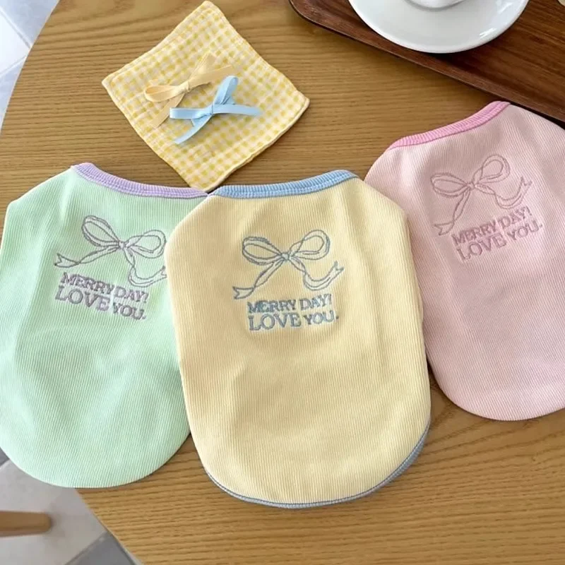 Camiseta sin mangas de algodón Schnauzer para verano, ropa para perros bordada con letras, camiseta fresca de peluche, camiseta inferior de dos patas Bichon Frise - imagen 2