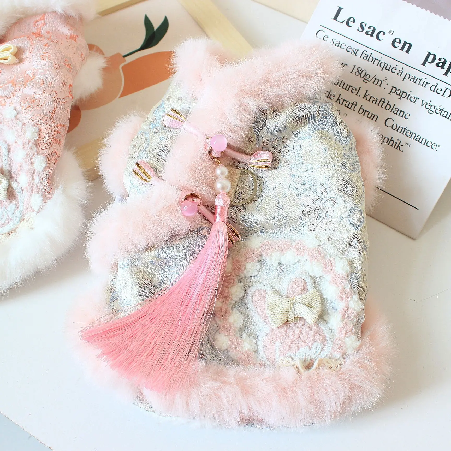 Vestido princesa de felpa con lace para perros pequeños