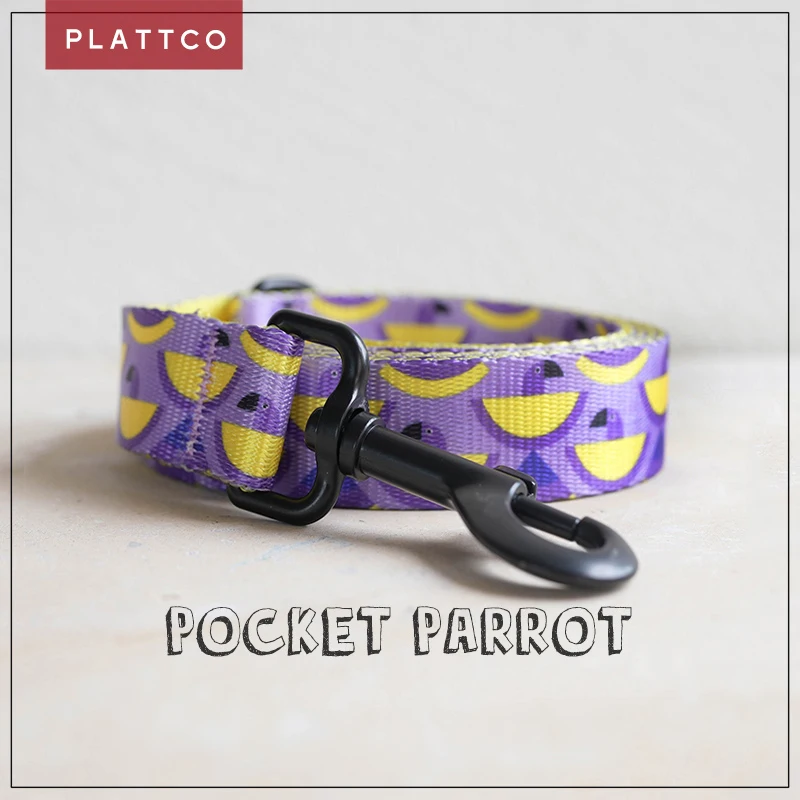 La correa para perro POCKET PARROT de diseño único de PLATTCO es vívida y linda, adecuada para perros que caminan de todos los tamaños PDL312