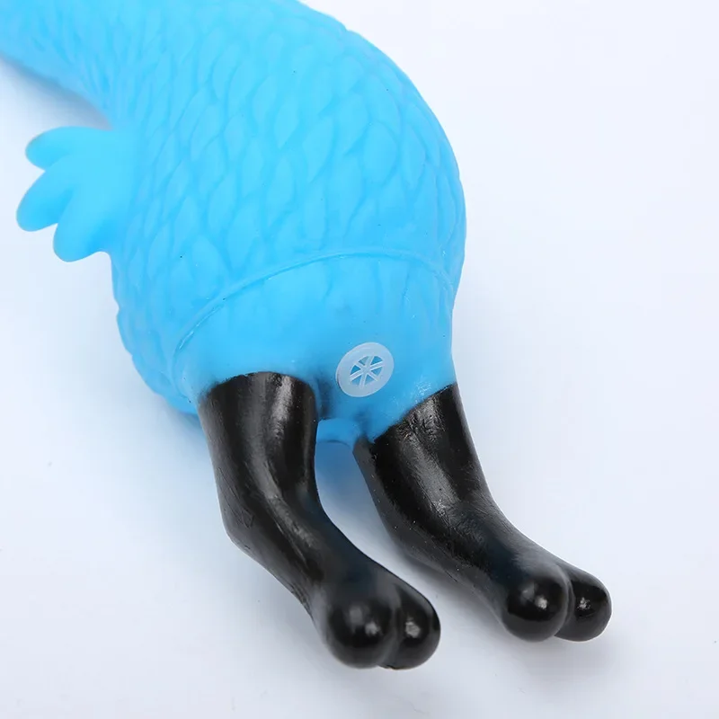 Detalle del material de goma del juguete BOUSSAC