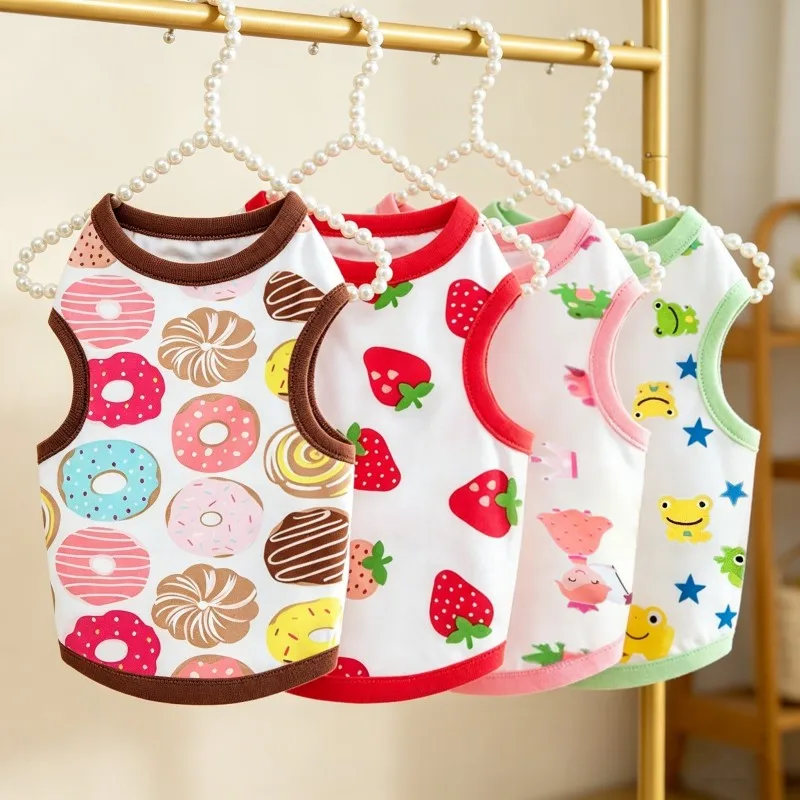 Camiseta de verano con estampado de fresas para perros pequeños - imagen 2