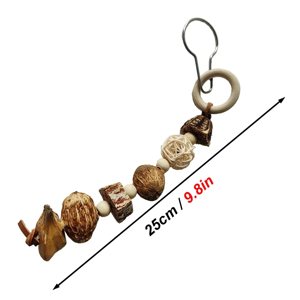 Juguete para masticar loros de Color aleatorio, cuentas de ratán de madera, juguete colgante de molienda para pájaros, loros, juguetes para morder, accesorios para jaulas de pájaros, 1 ud. - imagen 2