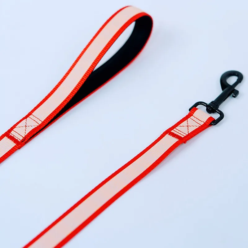 Correa para perro, correa reflectante para perros, cuerdas de nailon de 150cm, correas para caminar para perros, cadena para mascotas, mango cómodo, correas para perros, suministros para mascotas - imagen 4