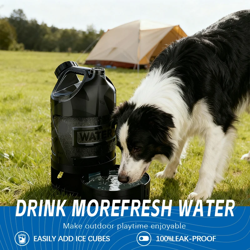 Botella de agua portátil con bebedero para perros y gatos – 2.6L - imagen 2
