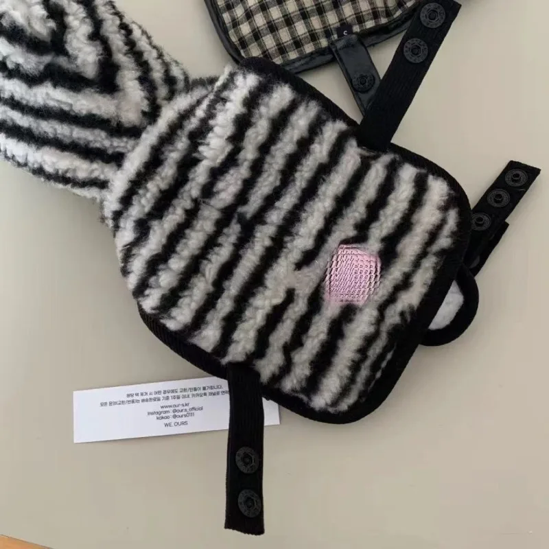 Abrigo a rayas a la moda para mascotas, capa a rayas de invierno, chaqueta cálida y cómoda, Abrigo con capucha, ropa para perros pequeños, ropa para cachorros - imagen 2