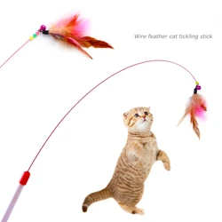 Palo de caza con plumas para gatos – Juguete interactivo