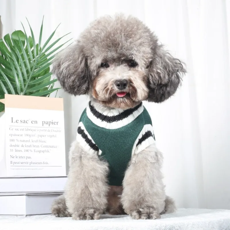 Sudadera con capucha para mascotas de estilo universitario de otoño e invierno, adecuada para gatos y perros medianos y grandes para usar en otoño e invierno - imagen 5