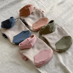 Ropa cálida con capucha para perros pequeños - otoño-invierno