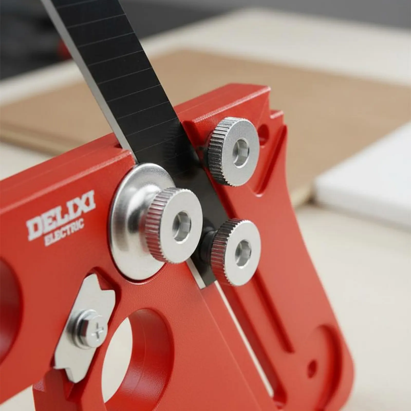 Maquinaria y Accesorios de Carpintería