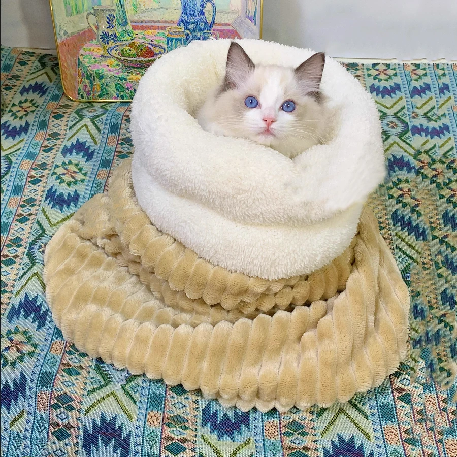 Saco de dormir de invierno para gatos, saco de gato de felpa suave, 360 °   Cama envolvente para gatos, cama nido sin carga y lavable para gatos de interior y perros pequeños - imagen 5