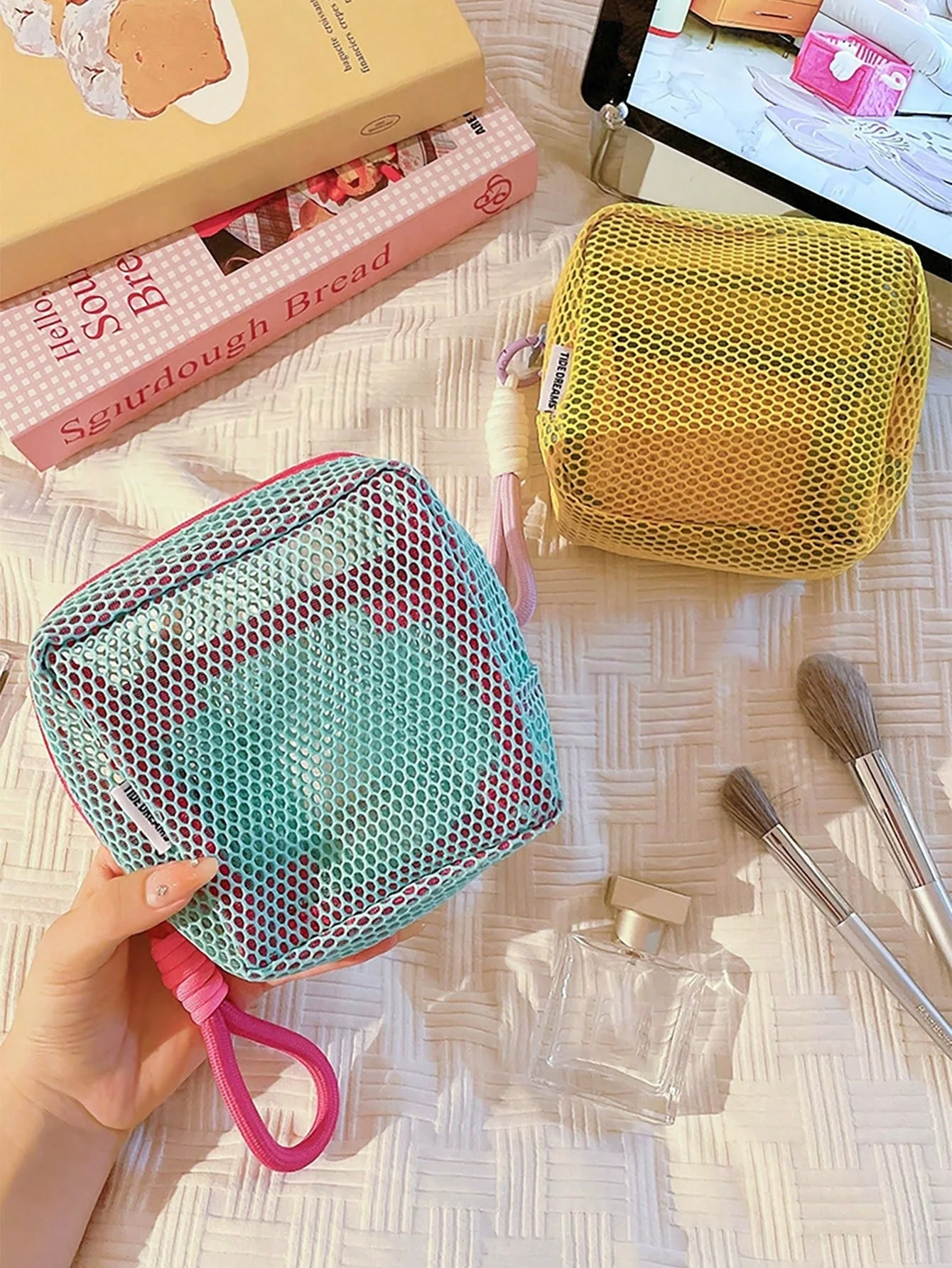 Bolsa de viaje transpirable para gatos y perros con correa ajustable - imagen 5