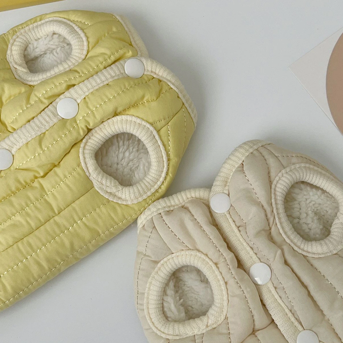 Ropa gruesa de invierno para mascotas, chaleco de terciopelo sin mangas con estampado de dibujos animados, oso, conejo, abrigo para mascotas, disfraz para perros, nuevo - imagen 4