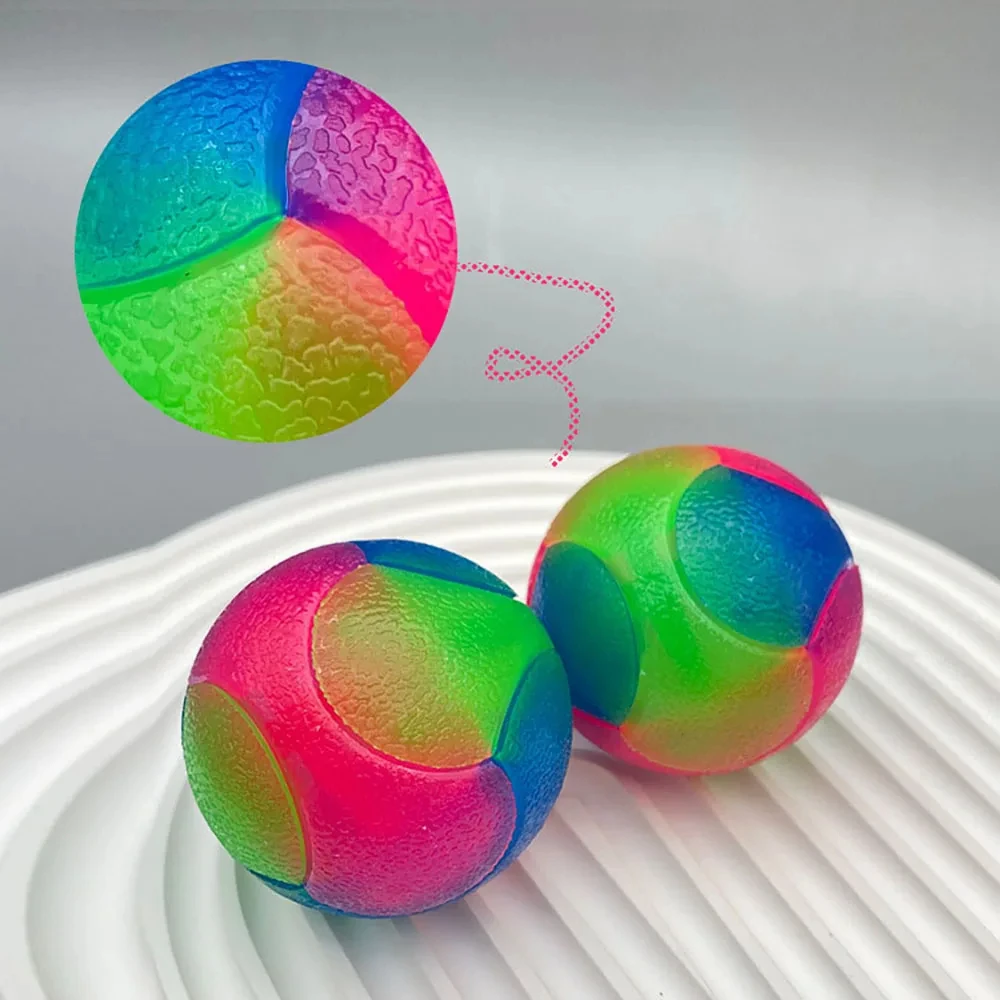 Bola LED brillante para perro, juguete Molar, bola elástica intermitente, Bola de luz de Color para mascotas, juguetes interactivos para cachorros, gatos y perros - imagen 4