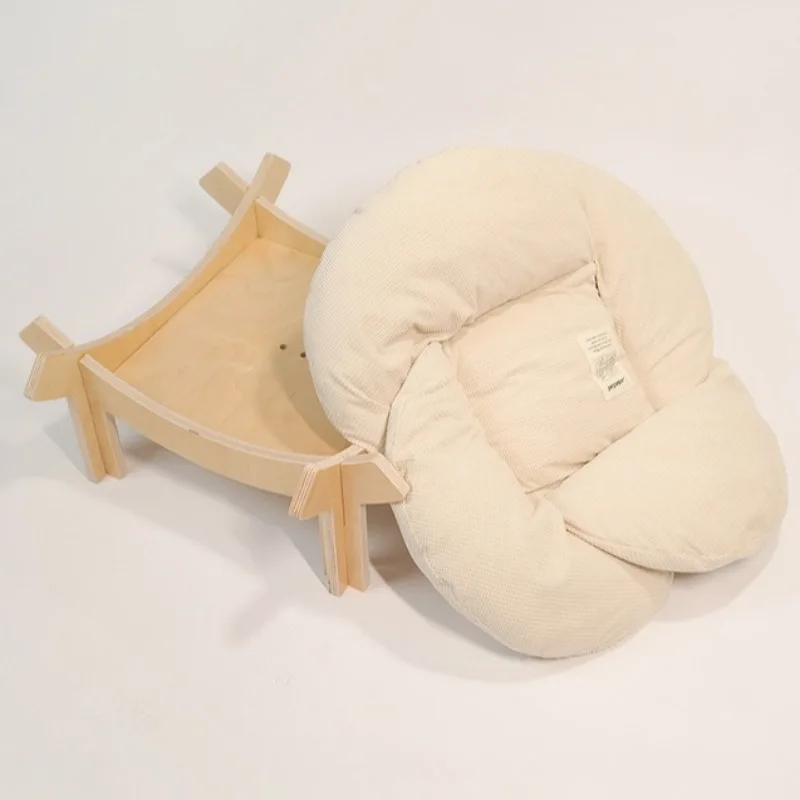Cama nido de pétalos para gatos, cojín para dormir interior, cama para perros pequeños, nido para gatos, camas suaves portátiles para gatitos, suministros cómodos para mascotas - imagen 2