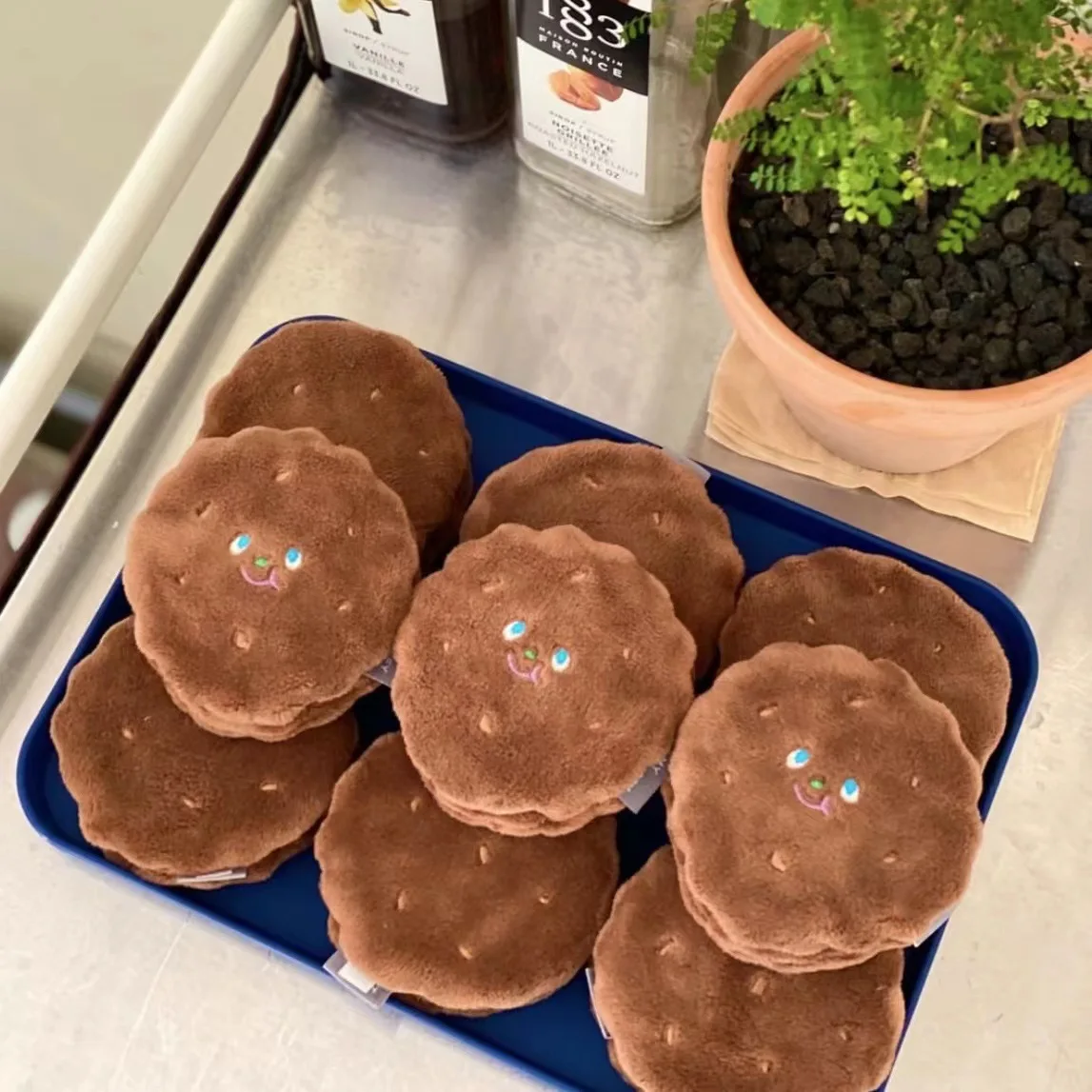 Ins juguete interactivo de peluche para mascotas, juguete suave para masticar, accesorios de tiro, regalo de cumpleaños para mascotas, comida oculta, galleta, perro, chirriante, nuevo - imagen 3