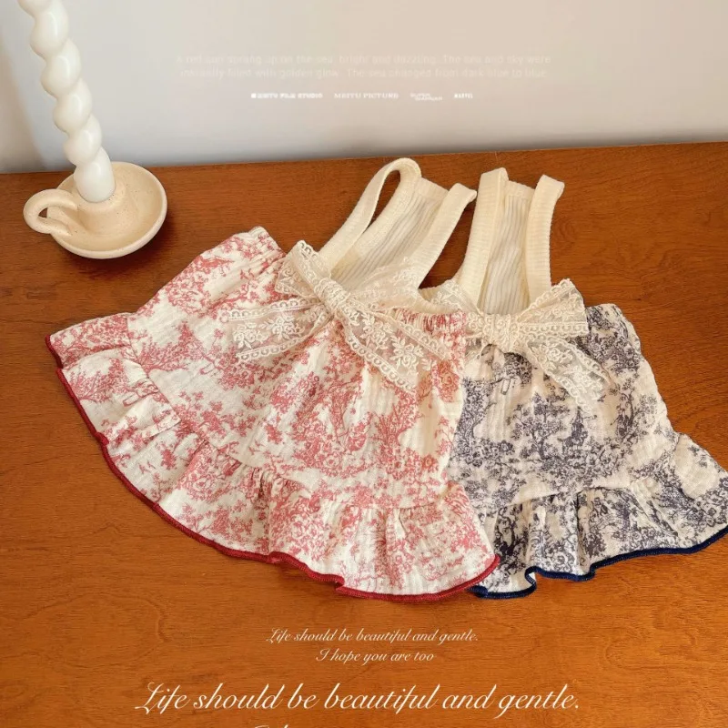 Ropa de moda para perros, falda Retro de estilo francés con lazo Floral, vestidos de princesa para cachorros, oso de peluche, falda con tirantes para perros pequeños