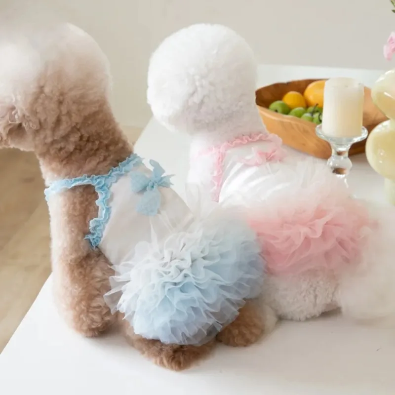 INS Pet moda verano falda de malla degradada mascota gato y perro vestido esponjoso falda de peluche princesa mascota protector solar ropa transpirable - imagen 2
