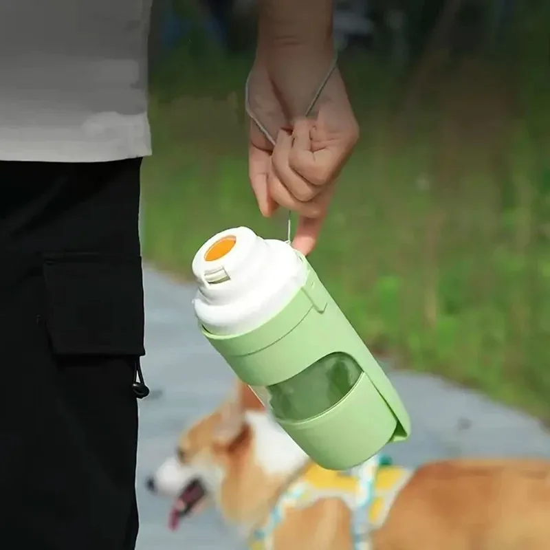 Botella de agua de viaje para mascotas, portátil con contenedor de comida plegable 2 en 1, cuenco para exteriores para mascotas, cachorro, perro, gato, viaje, alimentador de comida para beber - imagen 4