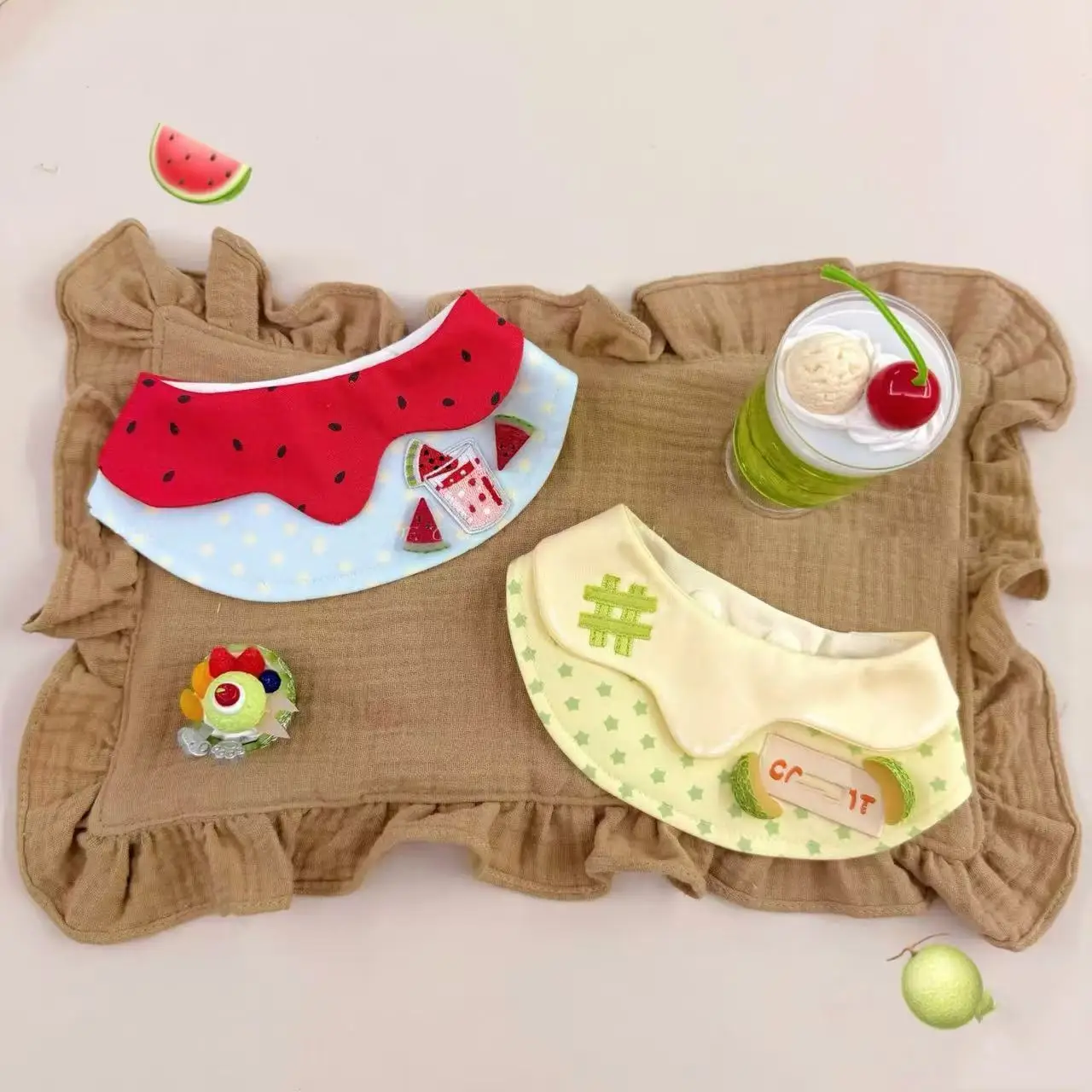 Babero bonito para mascotas, toalla de baba para mascotas, joyería hecha a mano, bufanda, decoración, Collar, ropa para perros pequeños, ropa para cachorros