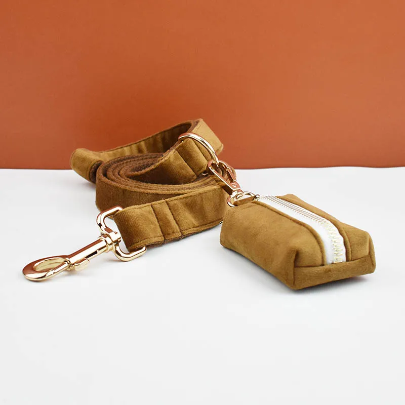 Light Coffee Color Velvet Dog Collar And Leash Set For Dogs Custom Engraved Nameplate Pet Supplies Dog Leash Velvet 20 - imagen 3